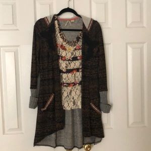 Buckle sweater and top